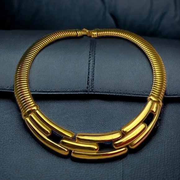 1980’s GIVENCHY Iconic Tubogas 18k Gold Plated Collar Chain Link Necklace